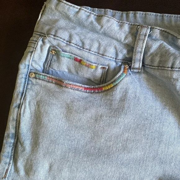 Seven7 - Picture 5 of 8